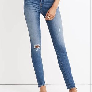 **MOVING SALE** Madewell skinny jeans size 28